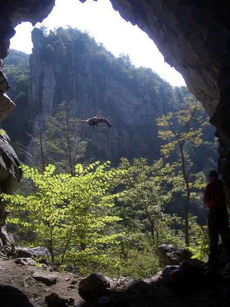 Seneca Rocks Cave. Photo by Bev McFarland