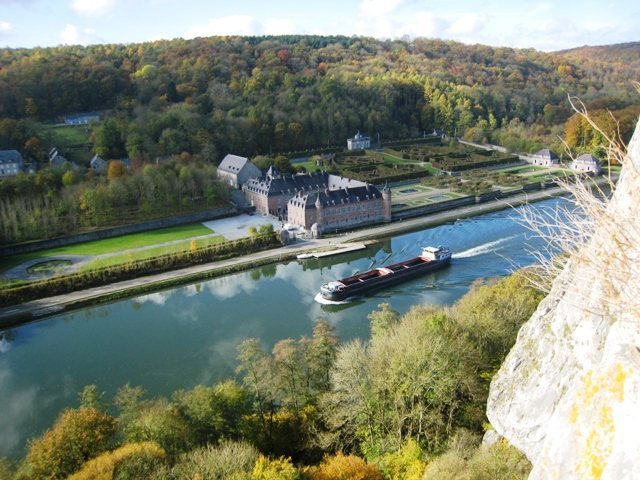 Barge on the Meuse River in front of the Château de Freÿr (from Rocher de Freÿr)