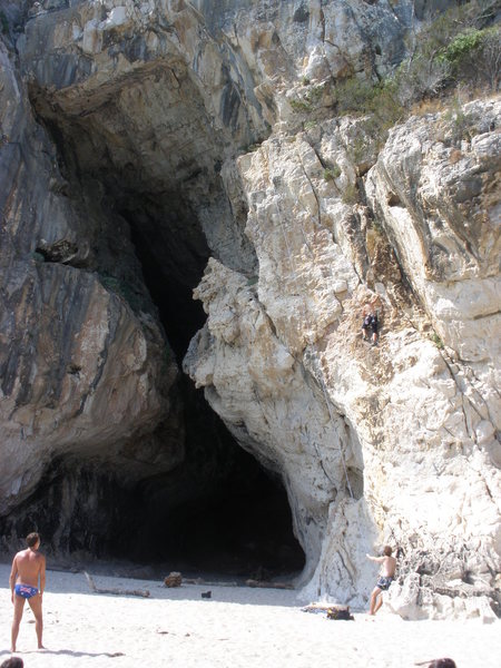 Our German friends climbing at Cala Luna, disregard the englishman in the bottom left