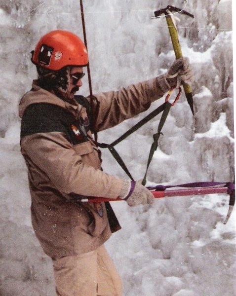 Check it out. Using a long 85cm. hiking ax as hand tool. The 'state of the art' tool of the day; a 65 cm.'terrordactyl' is the other one.  I couldn't afford the ultimate tool, a Lowe Hummingbird.  Tied to harness on long runners, before real leashes were 'en vogue for ice tools. Slick wool gloves against no-grip tools with no talons to hang on leashlessly.  Cheap SMC hinged crampons complete the costume folks. But we managed.