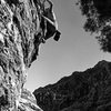 Bouldering at Willow Springs.<br>
Photo by Blitzo.