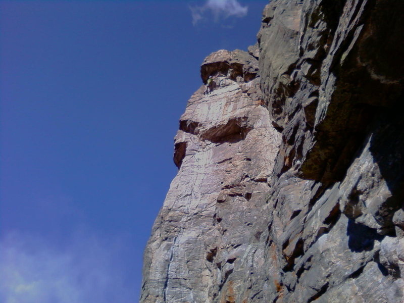 some random person pulling the roof on peer review,i saw him get his first red point after 6 mounths of trying on theis route