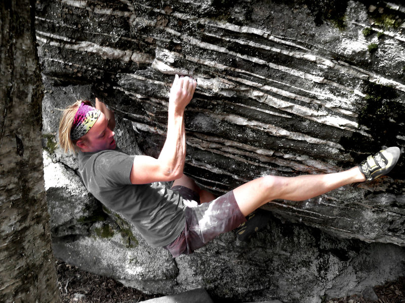 Travis Melin  bouldering in the Listening Rock Area, GHSP