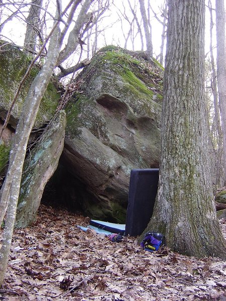 The cave and arete topout.