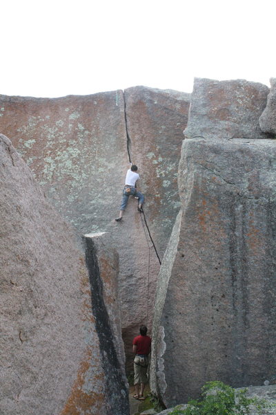 Daniel leading Top choice and approaching the crux.