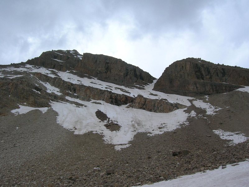 This photo shows the couloir and the N. Ridge