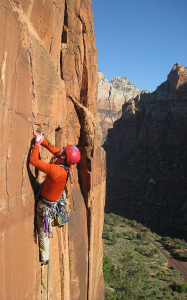 Mmmm...yellow camalots...<br>
<br>
<em>The Headache</em>, first pitch.<br>
<br>
Photo by Marc Jensen.