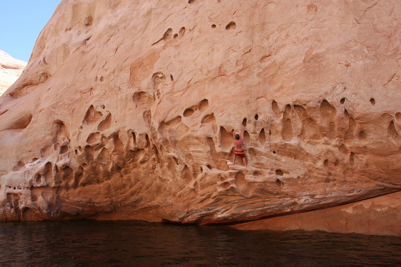 This is a wide shot of the huecos.  They are a little bit rotten but they are huge jugs so it helps.