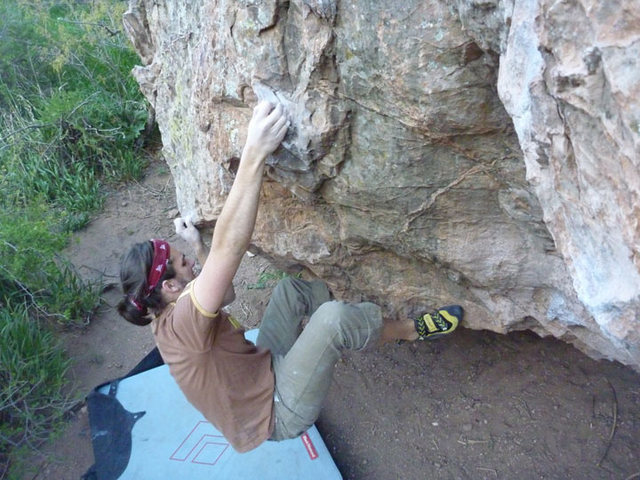 Bouldering in The Snakepit.