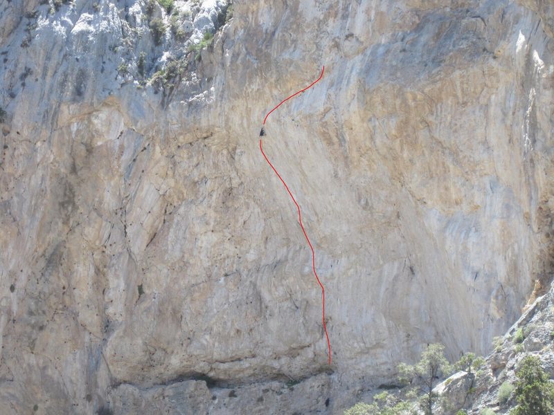 Jumbo Pumping Hate 5.14a at Clark Mountain