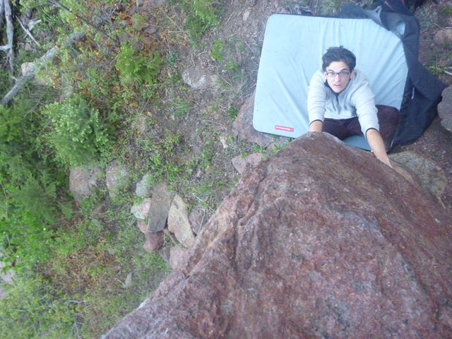 brother climbing the slappy boulder problem