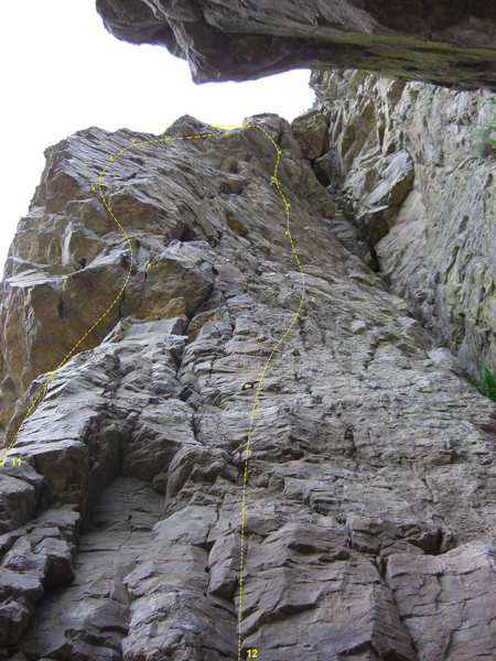 11 - Farr Side (5.10a)<br>
12 - Dark Side (5.10a)