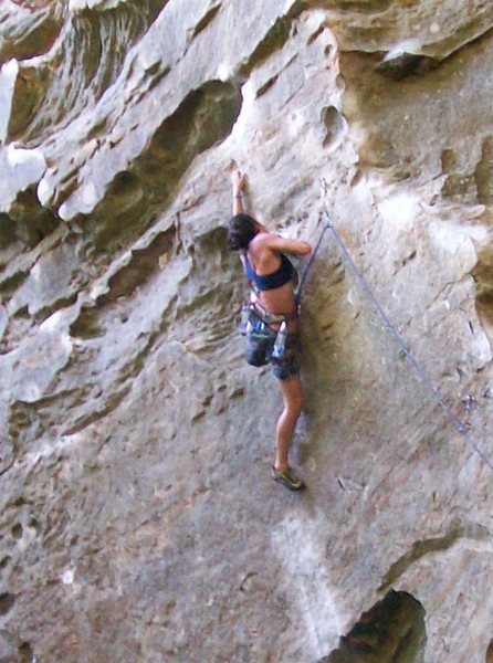 The classic 5.12a, Ro Shampo at RRG.