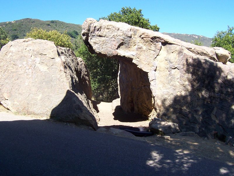 Street Corner (V0-) glowing in the afternoon sun. To descend the Hallway Boulder, jump off to the lower boulder to the left and downclimb any number of easy options.