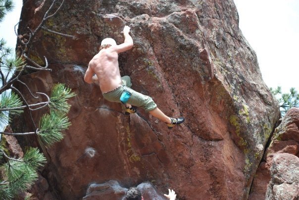 Grandov on Big Overhang (V2).