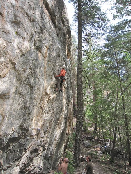 Jesse snags another "coveted second ascent"!  You can see I am short roping him in hopes it takes him more attempts than me to redpoint it.  Will have to start pulling him off soon!