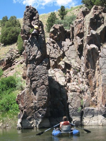 Again some deepwater freesoloing on the Colorado River.