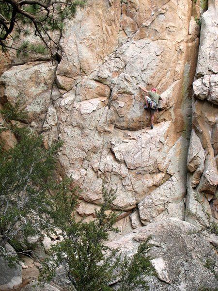 Starting up Claim Jumper (5.10a), Holcomb Valley Pinnacles