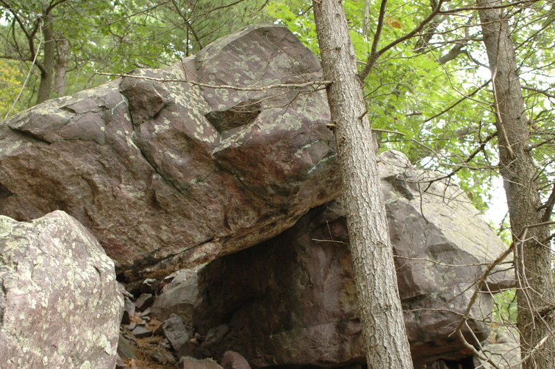 Another random boulder in the woods to the east of The Jewel.  Possibly a cool little powerful boulder problem.