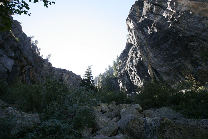 Beautiful Lost World gorge...yes, that is the hike out.<br>
photo by S. Giffin