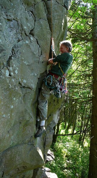 Jim Opdycke following Fa of Lizard Locks<br>
(Photo Ujahn Davisson)