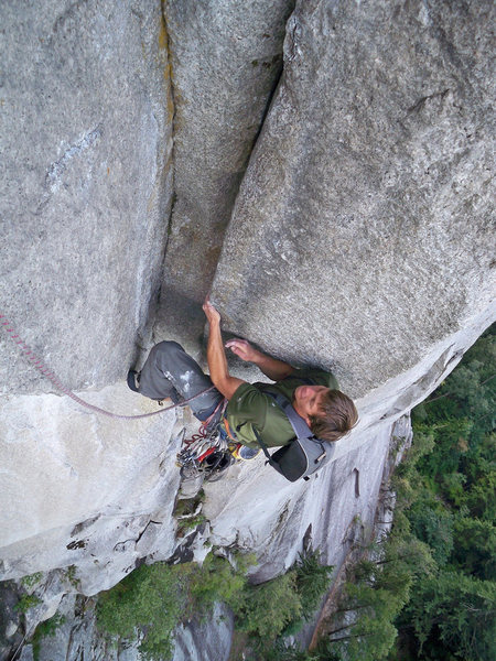 Zac Vertrees on U-Wall, 5.12-, Squamish