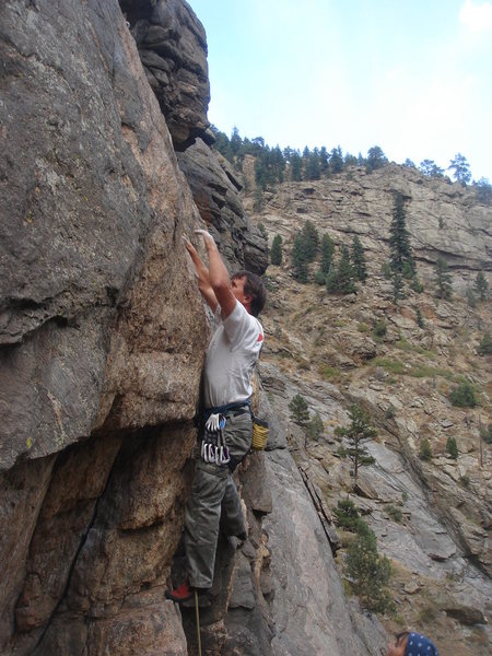 starting up Deuces Wild (5.10a), High Wire Crag, Clear Creek Canyon