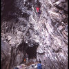 Main Cave 1990, before the floor.<br>
Photo by Blitzo.