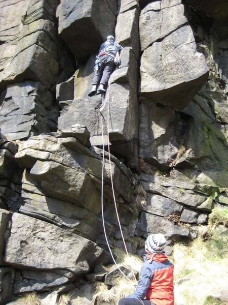 Starting Twin Crack Corner in pleasant sunshine