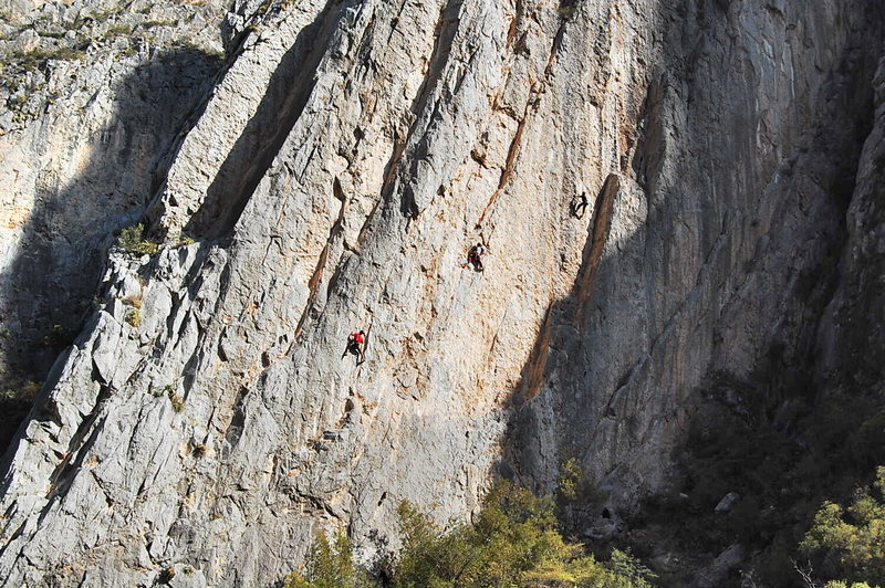 Climbers having fun on the challenging routes of El Fin De Semana Wall.