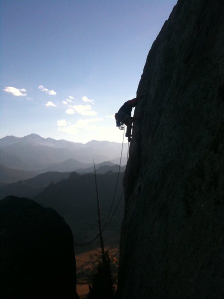 Jump the gap and run it out to the belay.