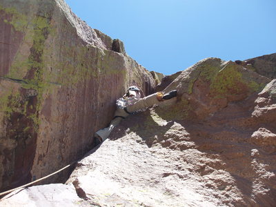 In the offwidth.<br>
Photo: M Roth.