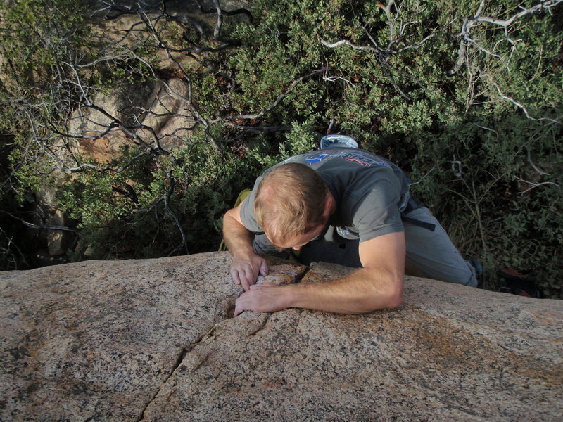 trying to follow the crack on Dr Livingston (V1)