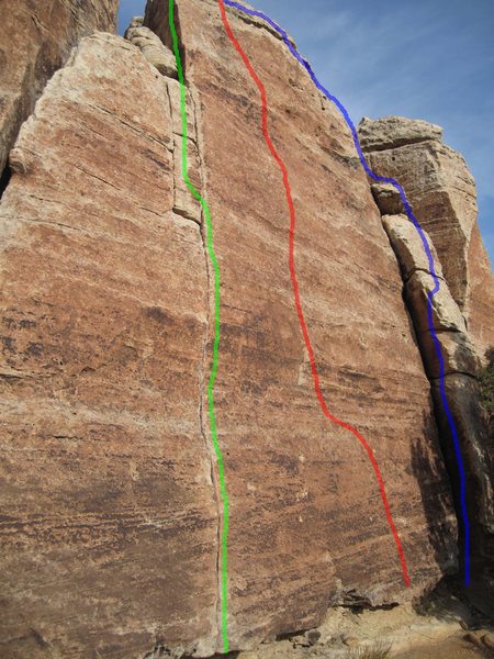 The three main routes at the top cliffband: Green=Fingers (5.7), Red=unnamed face climb (5.10-5.11?), and Blue=Chimney (5.7).