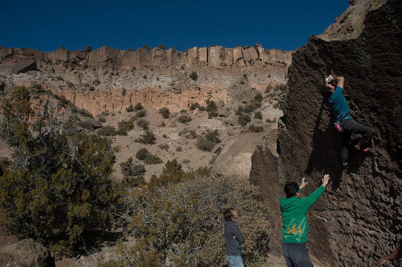 Ronnie J fixing the hand sequence