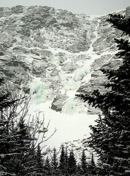 Yale Gulley, Jan '11<br>
<br>
Note the climber at the base, left of the rocks