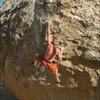 Chris Geis on "High Plains Drifter" V6/7.<br>
Photo by Blitzo.