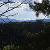 Las montañas de la Sangre de Christo, from Cactus Cliff, Shelf Road.