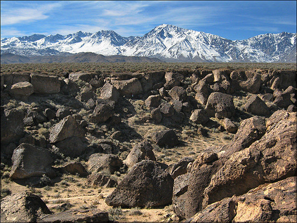 Happy Boulders.<br>
Photo by Blitzo.