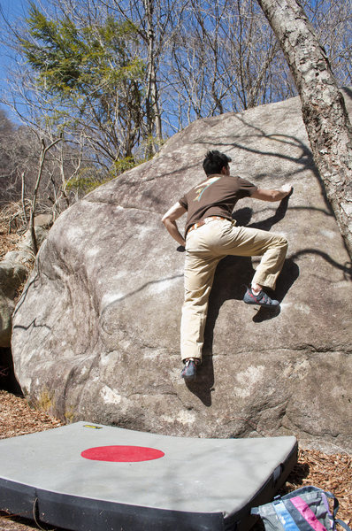 V4 slab, climber Eddie, FA Jack Nakane