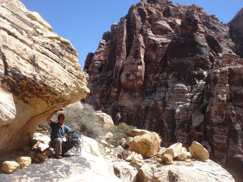 Hanging out on the pitch 1 belay ledge.<br>
<br>
photo by Jerry Miller