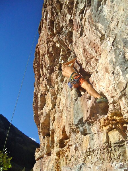 Seconding an enjoyable warmup on this STEEP wall.