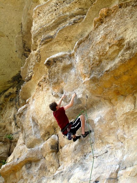 Coleman gets prepped for the committing move to the ledge 