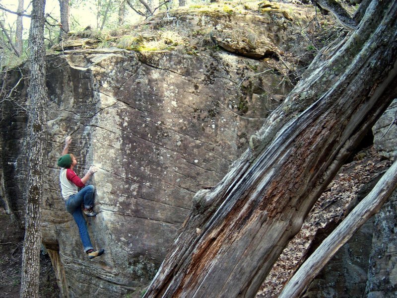 Arkansas Wall, Right Arete