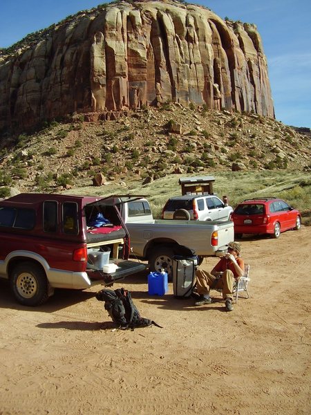 Supercrack Buttress parking lot- before.