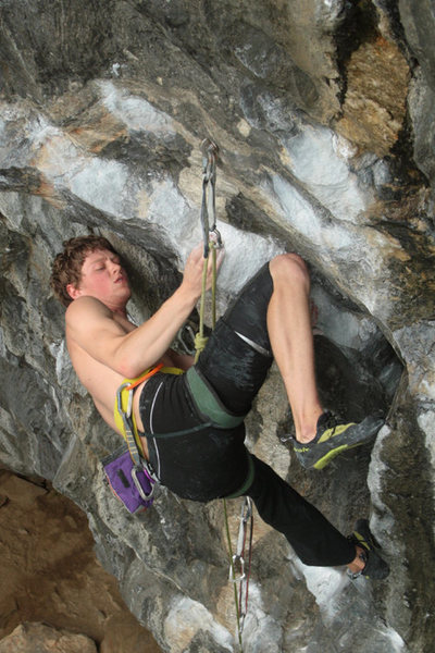 otey learning how to work the funky kneebar...