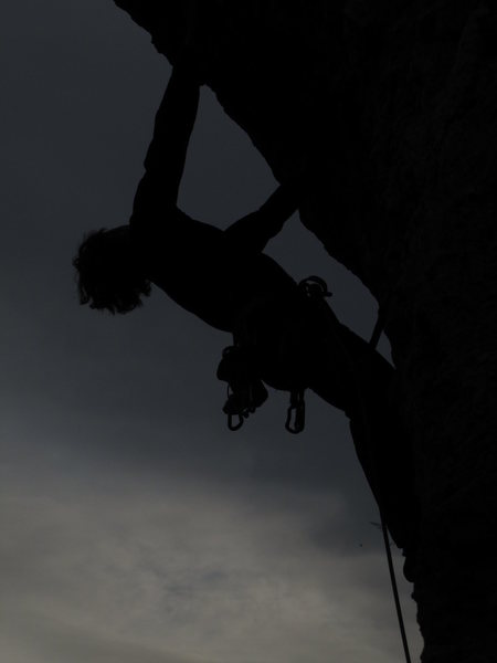 I couldn't resist uploading this cool silhouette my friend Aran took of me on Panische Zeiten.