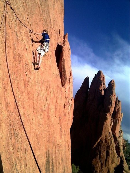 Lower Finger Traverse, Garden of the Gods.  Photo by K. Williams.