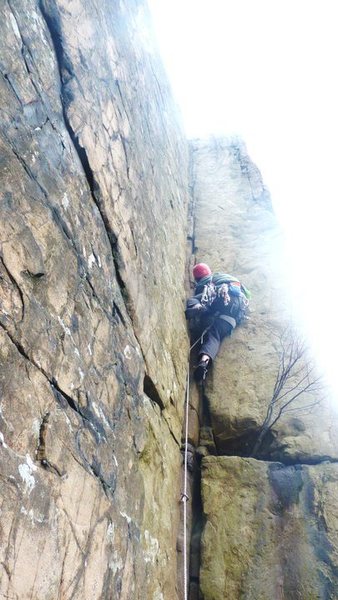 Leading Wiesner Crack in March, Yes thats a down jacket im wearing. Great gear and thoughful moves.