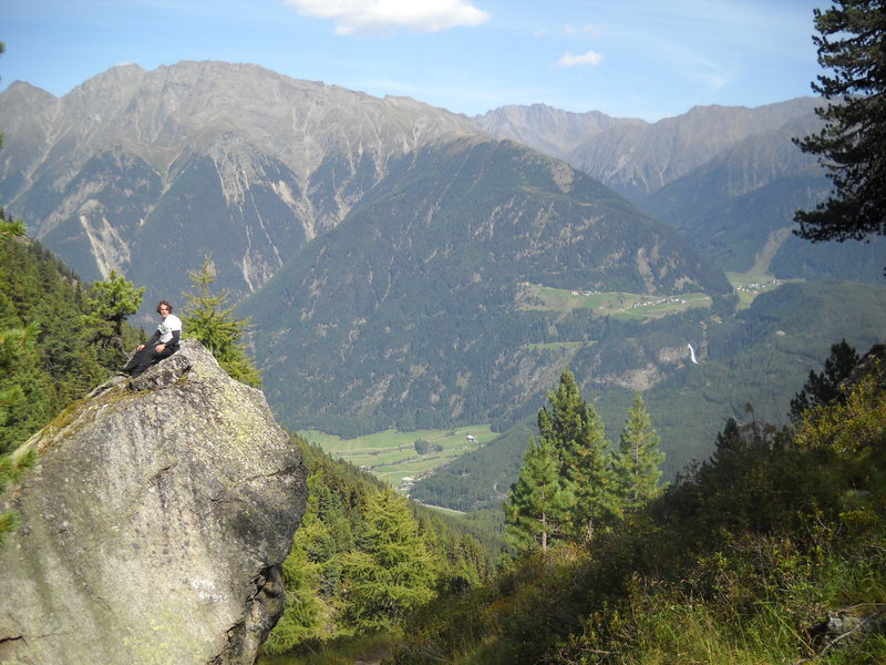 Me on top of the boulder that Slime is on. Slime begins on the opposite side of what you see here. The side you see in this picture has potential for a very difficult slab problem.